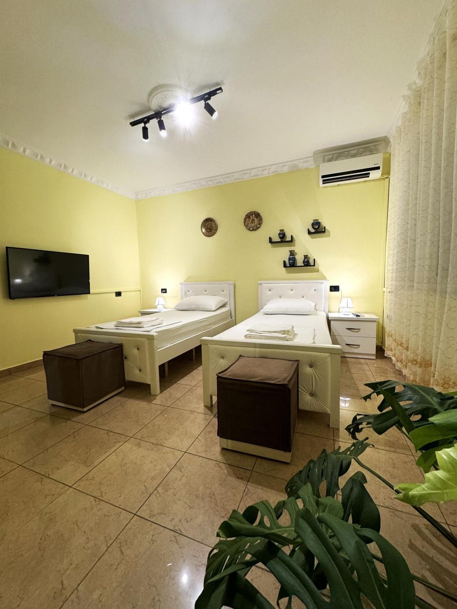 Fun House Serenity Apartment Tirana Exterior photo
